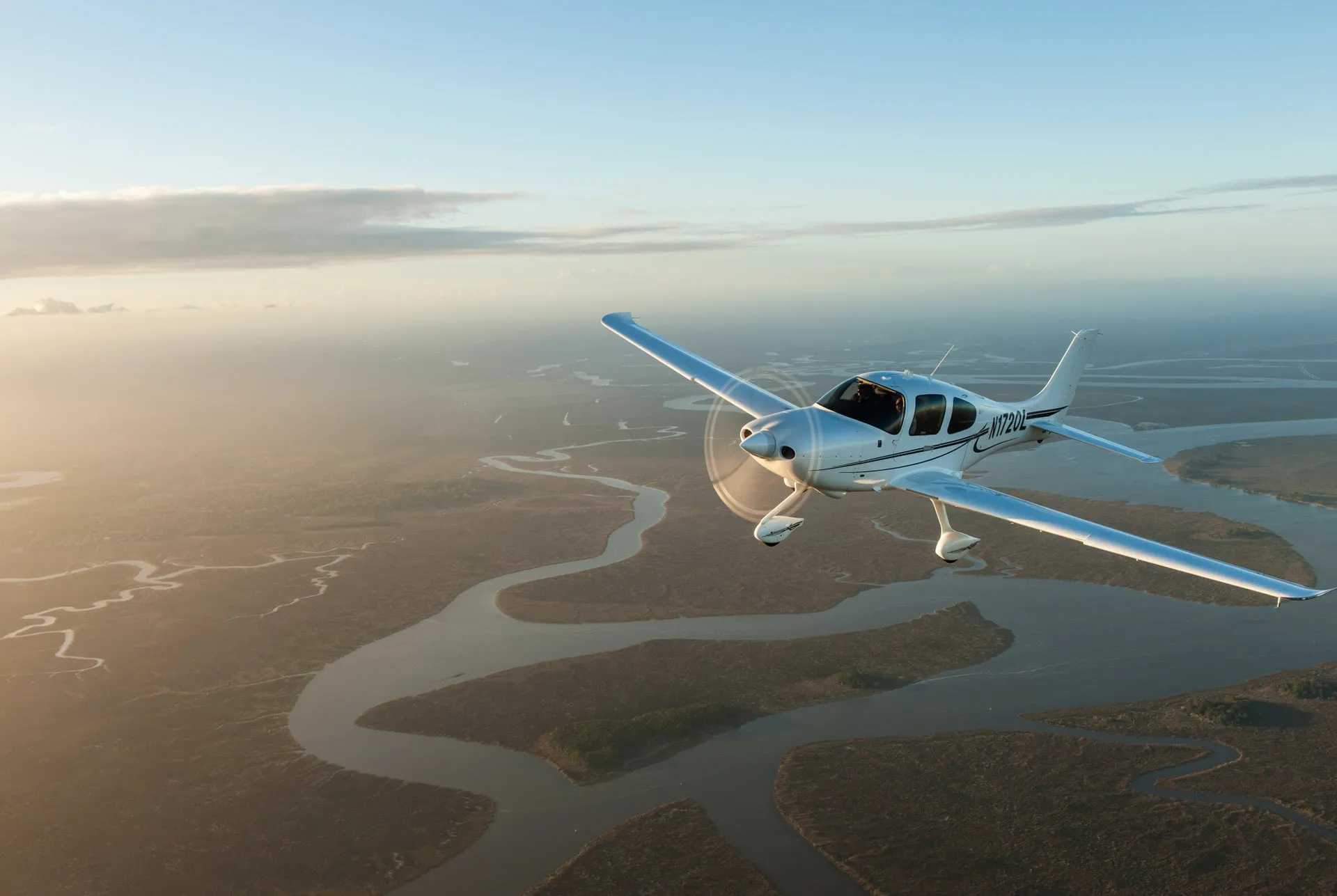 Pilot training flight in clear daytime conditions